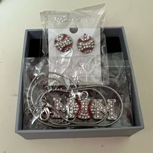 Baseball MOM Necklace